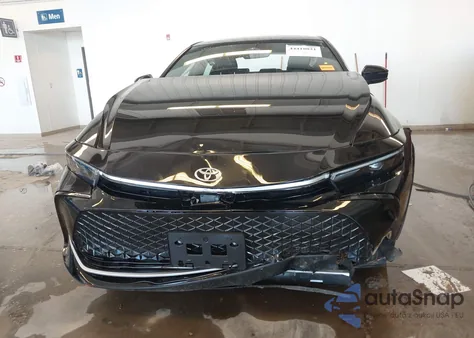 2026 Toyota Crown Xle z USA, uszkodzony, nr VIN JTDAAAAF1T3040973